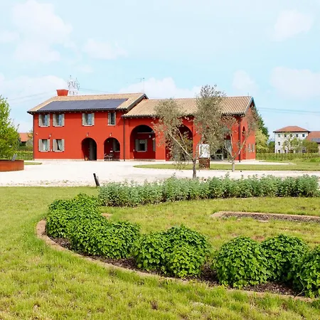 Alloggio per agriturismo La Rosarnetta